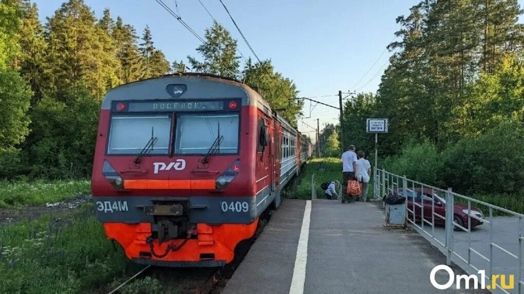 Омск пригород электрички. Новый электропоезд омск исилькуль. Омск москаленки электричка сегодня. Эд4м. Электричка.