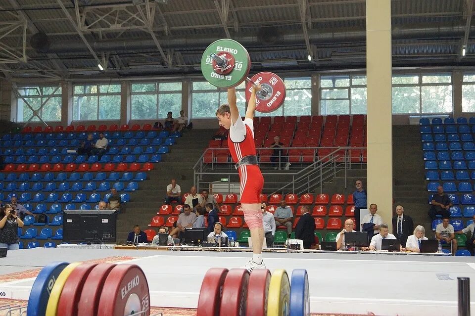 тяжелая атлетика трансляция. зал кск экспресс ростов.