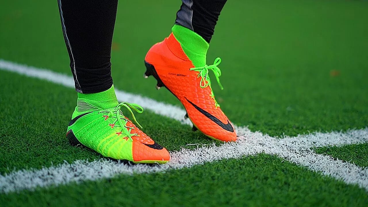 Nike Boots Hypervenom. Найк хайпервеном 3. Nike Hypervenom Lewandowski. Nike Hypervenom 3 Mbappe. Бутсы crazy fast