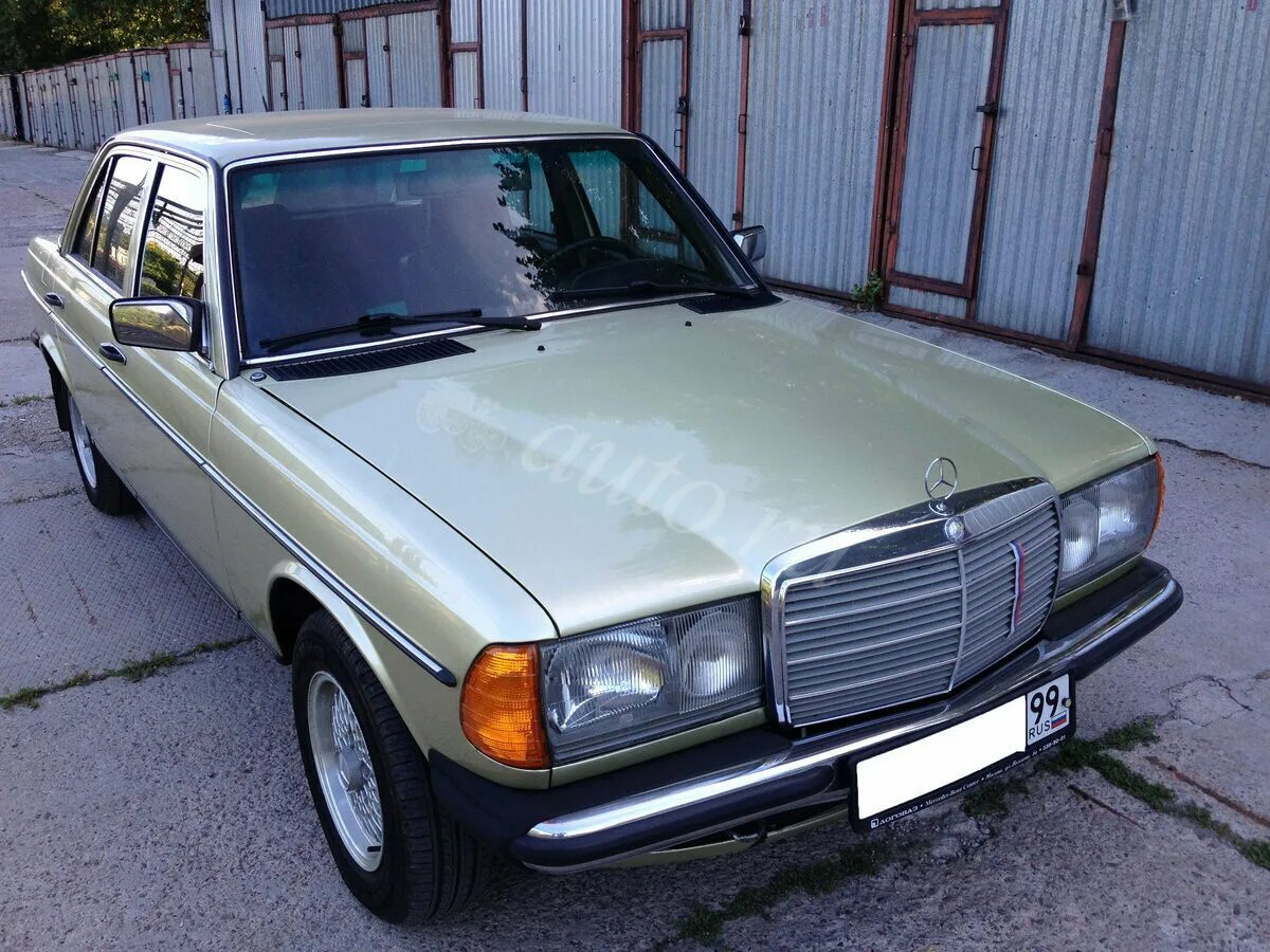 Mercedes-Benz w123 1975. Мерседес w123 1984. Mercedes-Benz 200 1984. Мерседес 200 1985. Мерседес 123 купить в россии