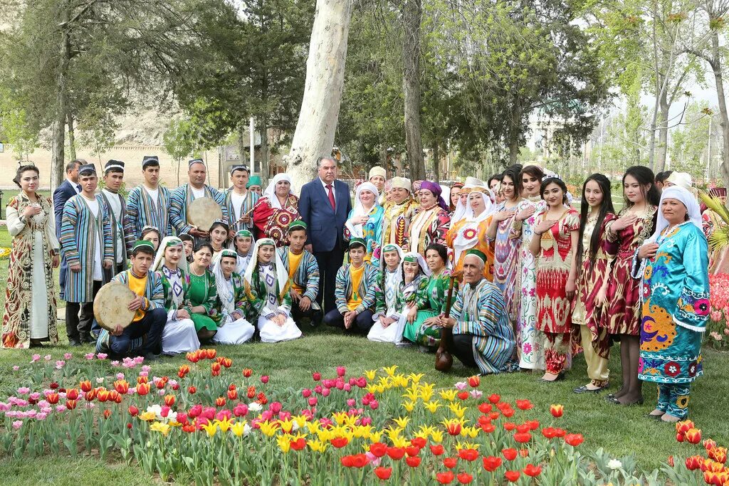 Точикистон хатлон. Национальный праздник Навруз в Таджикистане.