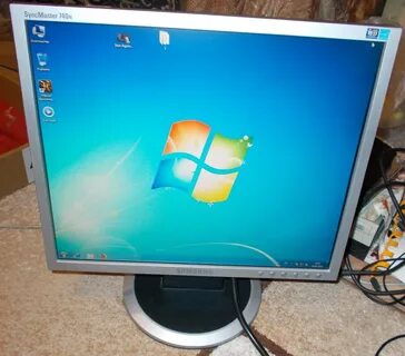 Samsung syncmaster 740n