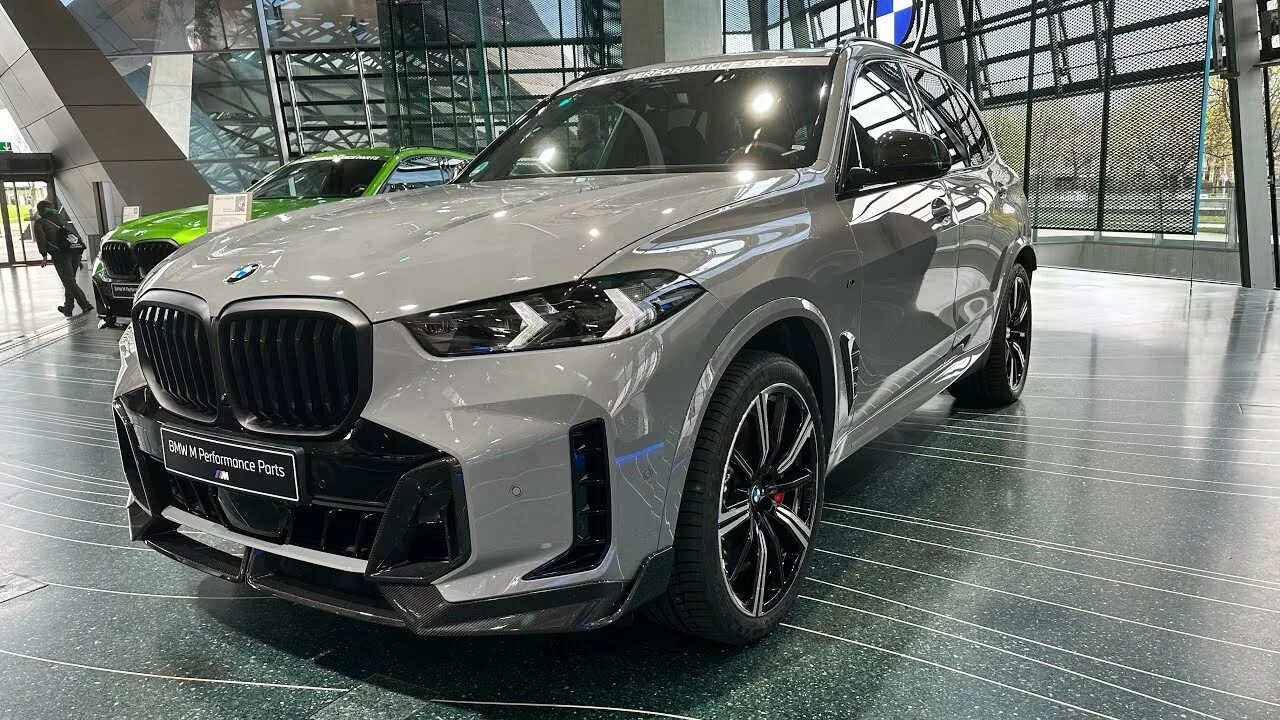 Bmw m 2024. БМВ х5 2024. БМВ x5m 2024. BMW x5m 2024 Рестайлинг. БМВ x5 2024.