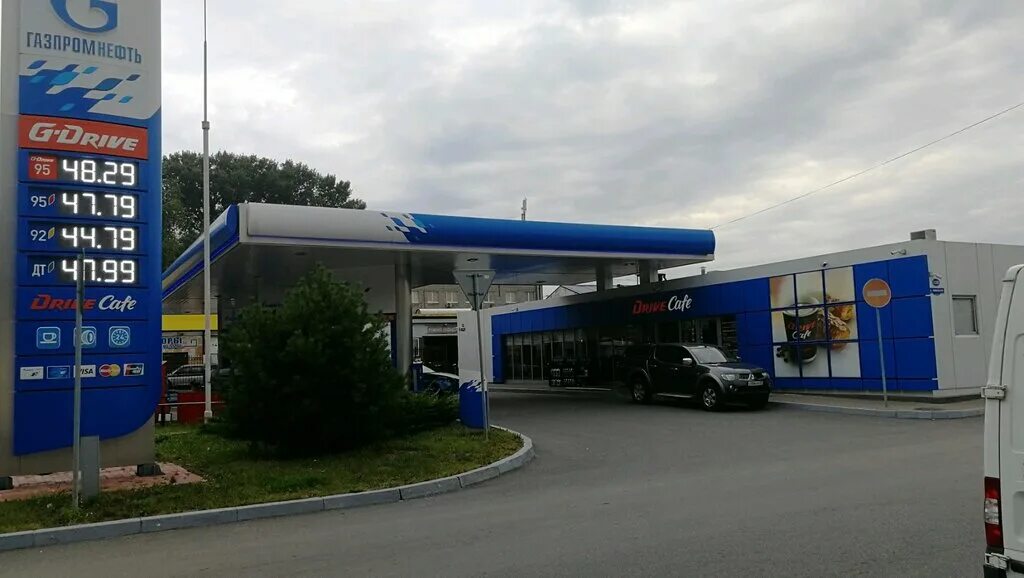 как пользоваться приложением газпромнефть при заправке автомобиля. газпромнефть заправка через приложение. программа лояльности газпромнефть. газпромнефть заправка через приложение. мобильное приложение азс газпромнефть.