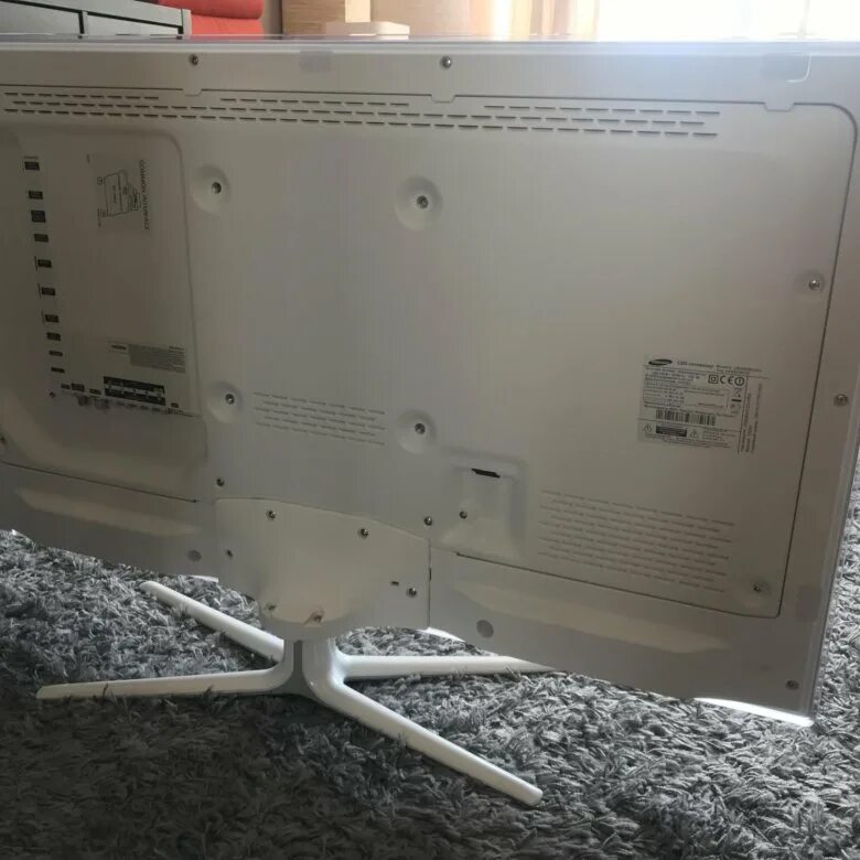 Телевизор samsung ue43j5272au. Телевизор samsung ue 43t5202au. T5272 samsung. Samsung ue22h5600. Samsung ue43t5202au 43" (2020).