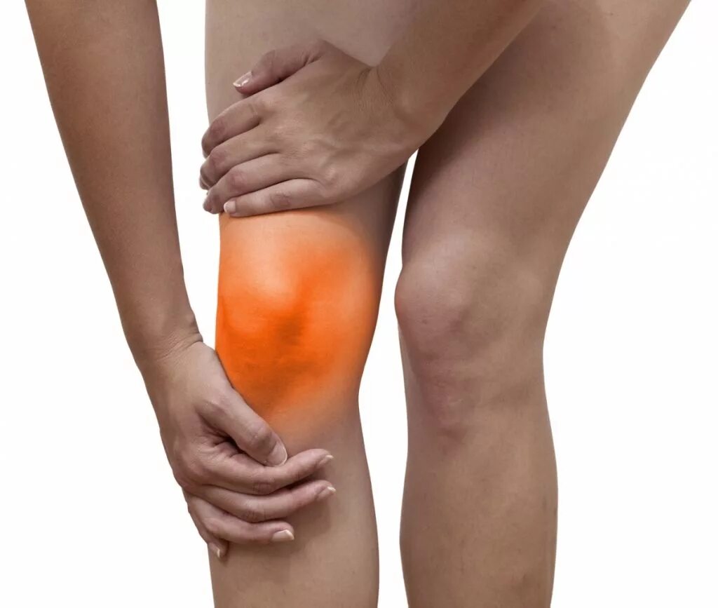 Сильные боли в суставах лечение. Синовит коленного сустава. Супрапателлярный бурсит коленного сустава что такое. Бурсит коленного сустава симптомы. Синовит коленного сустава травма.