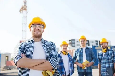 Руководитель проекта на стройке