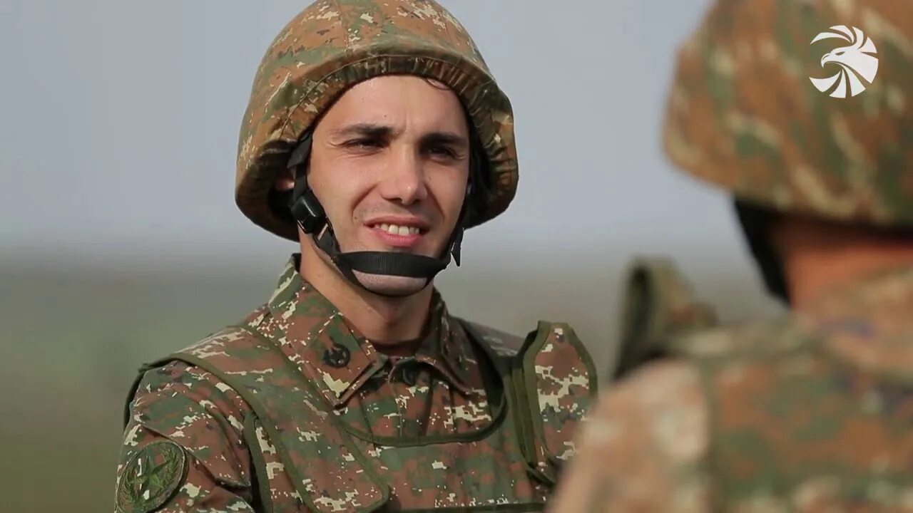 Герой армении 2016 абазян. Армянские герои. Армянский боец арутюн. Герой армении гарегин нжде. Национальные герои армении.