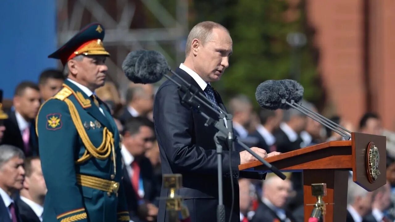 Генералы выступают