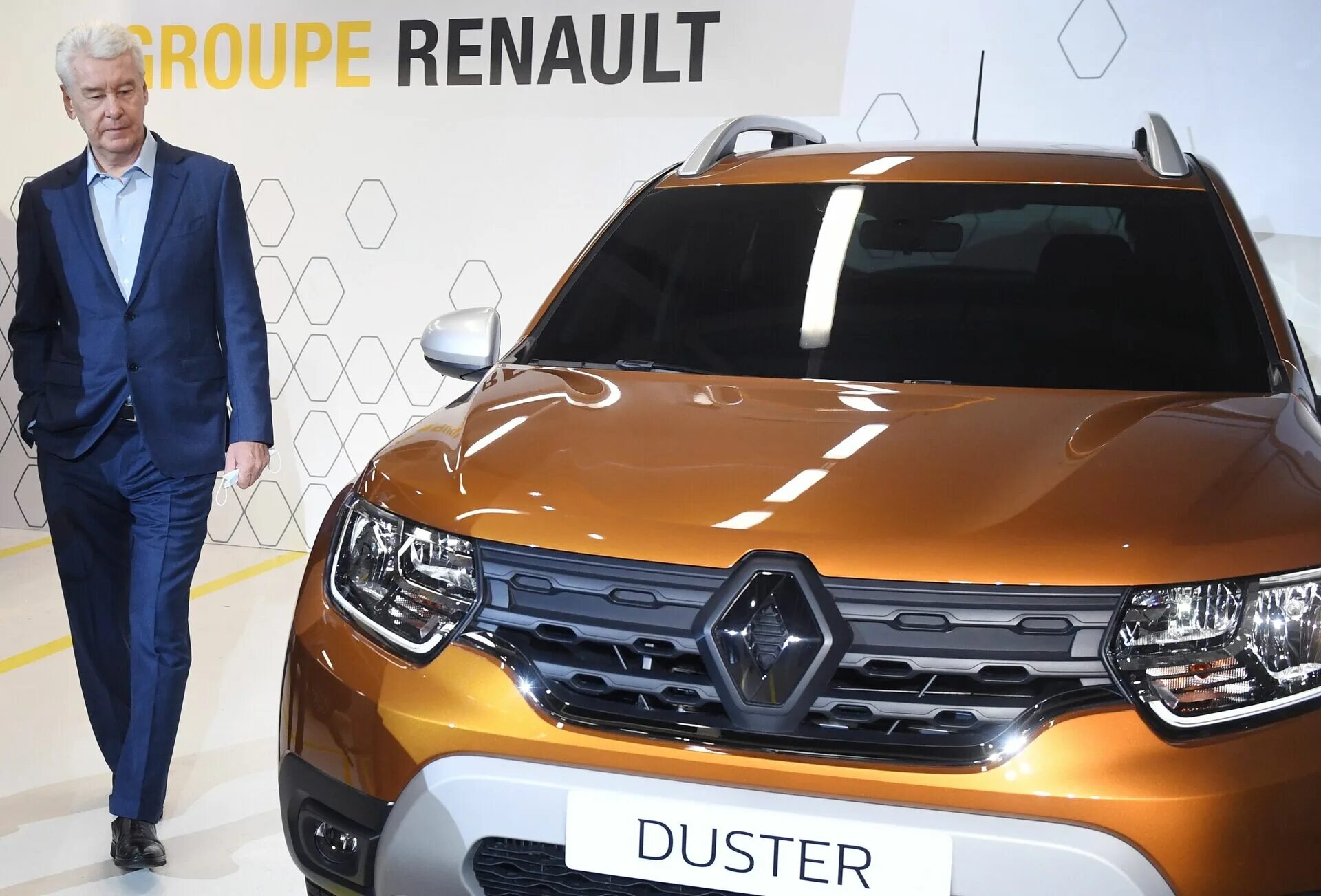 Концерн Рено Ниссан. Завод Рено в России. Автомобили 2022. Рено Автофрамос. Renault продали