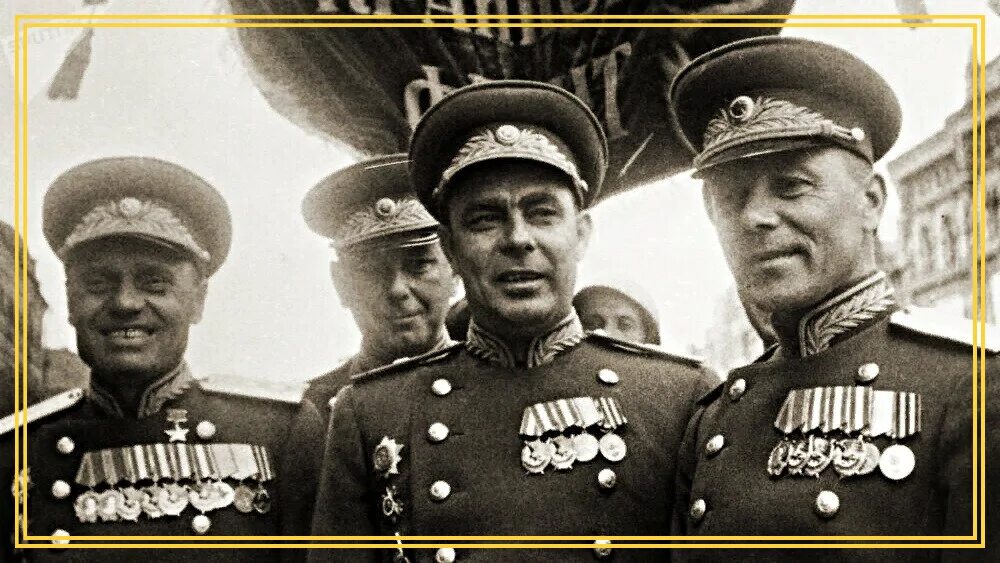 Брежнев участник парада победы 1945. Брежнев участник парада победы 1945. Брежнев на параде победы 1945. Брежнев на параде победы 1945. Брежнев на параде победы 1945.