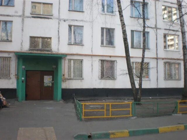 Комнаты в Восточном Бирюлево. Квартиры в Бирюлево Западное. Бирюлевская 5 к 1. Однушки в Бирюлево.