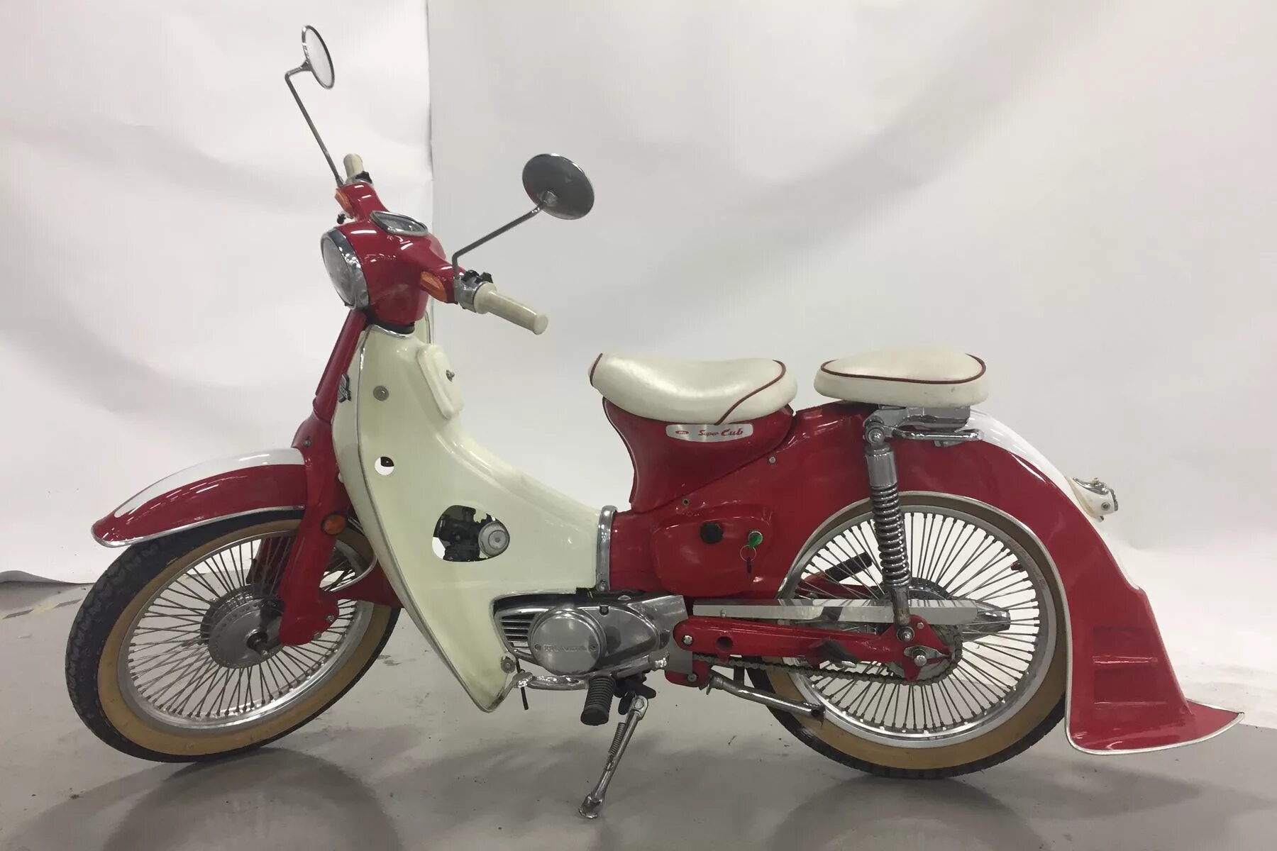 Honda super Cub c90. Honda super Cub 50. Honda super Cub 50 Custom. Honda super Cub c100.