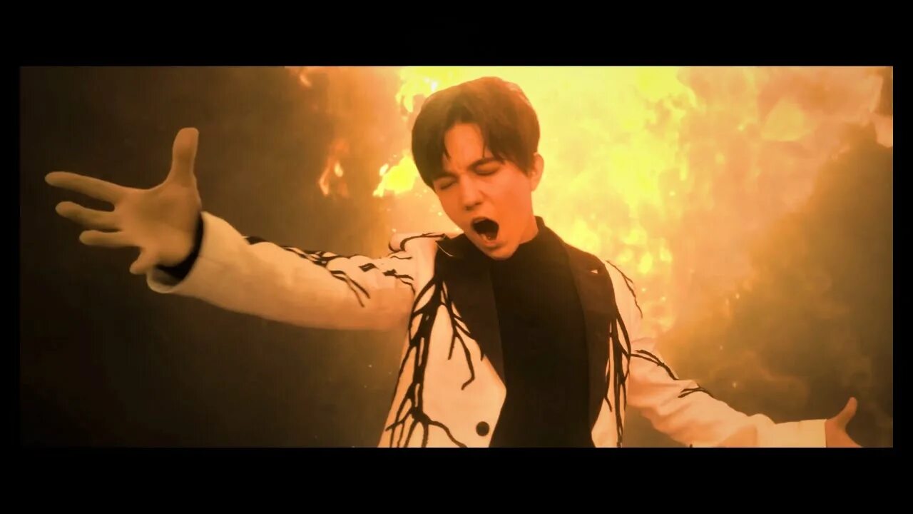 Dimash across endless Dimensions. Dimash Kudaibergen 1001 ночь. Димаш Акросс. Димаш Кудайберген и Хайзер. Реакция на клип димаша