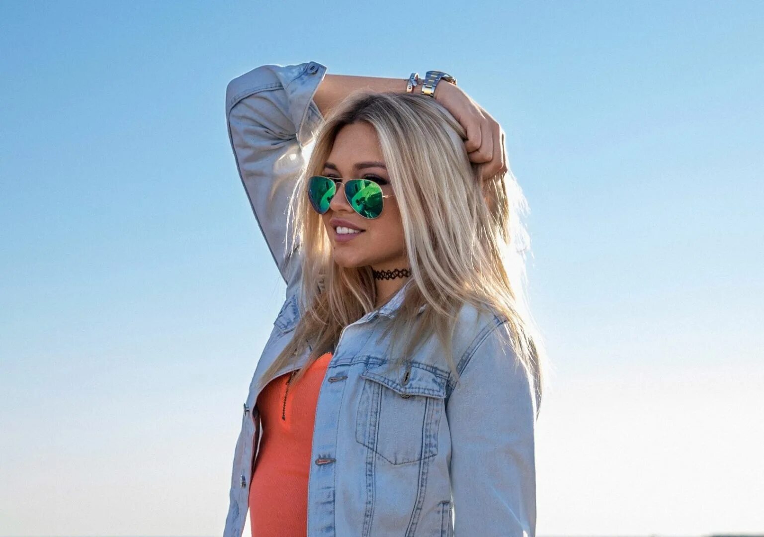 Настя кудри певица. Настя кудри фото. Настя кудри. Настя кудри певица. Песня кудря.