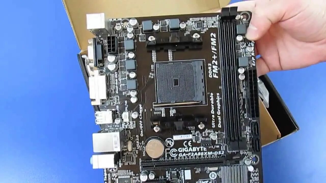 Ga f2a88xm ds2. Gigabyte ga-f2a88xm-ds2. материнская плата gigabyte ga-f2a88xm. f2a88xm-ds2. ga-f2a88xm-d3h.