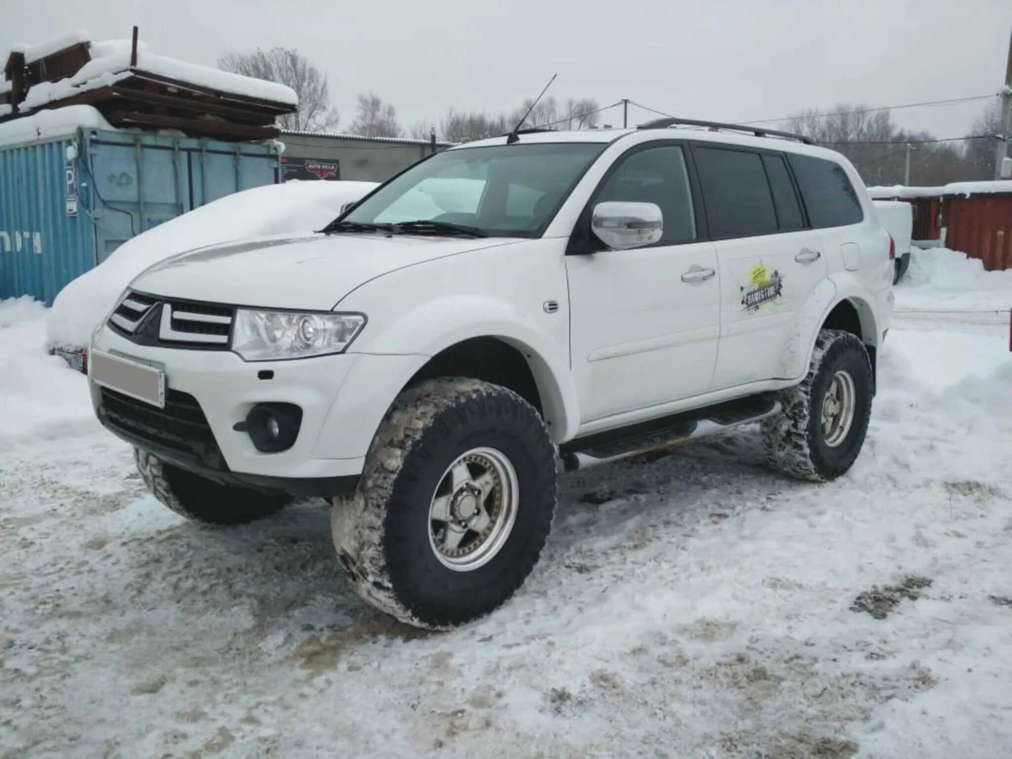 Расширители арок Паджеро спорт 2. Расширители Mitsubishi Pajero Sport 2. Расширители колесных арок Паджеро спорт 2. Расширители арок для Mitsubishi Pajero Sport 2. Расширители паджеро 2