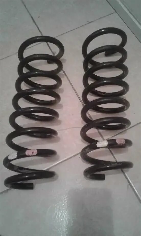 Пружины задней подвески хендай трайджет 2001. Элантра 2005г задние пружины. Задние пружины elantra xd. Задние пружины elantra xd. Задние пружины от ваз 2108 на хендай элантра 4.