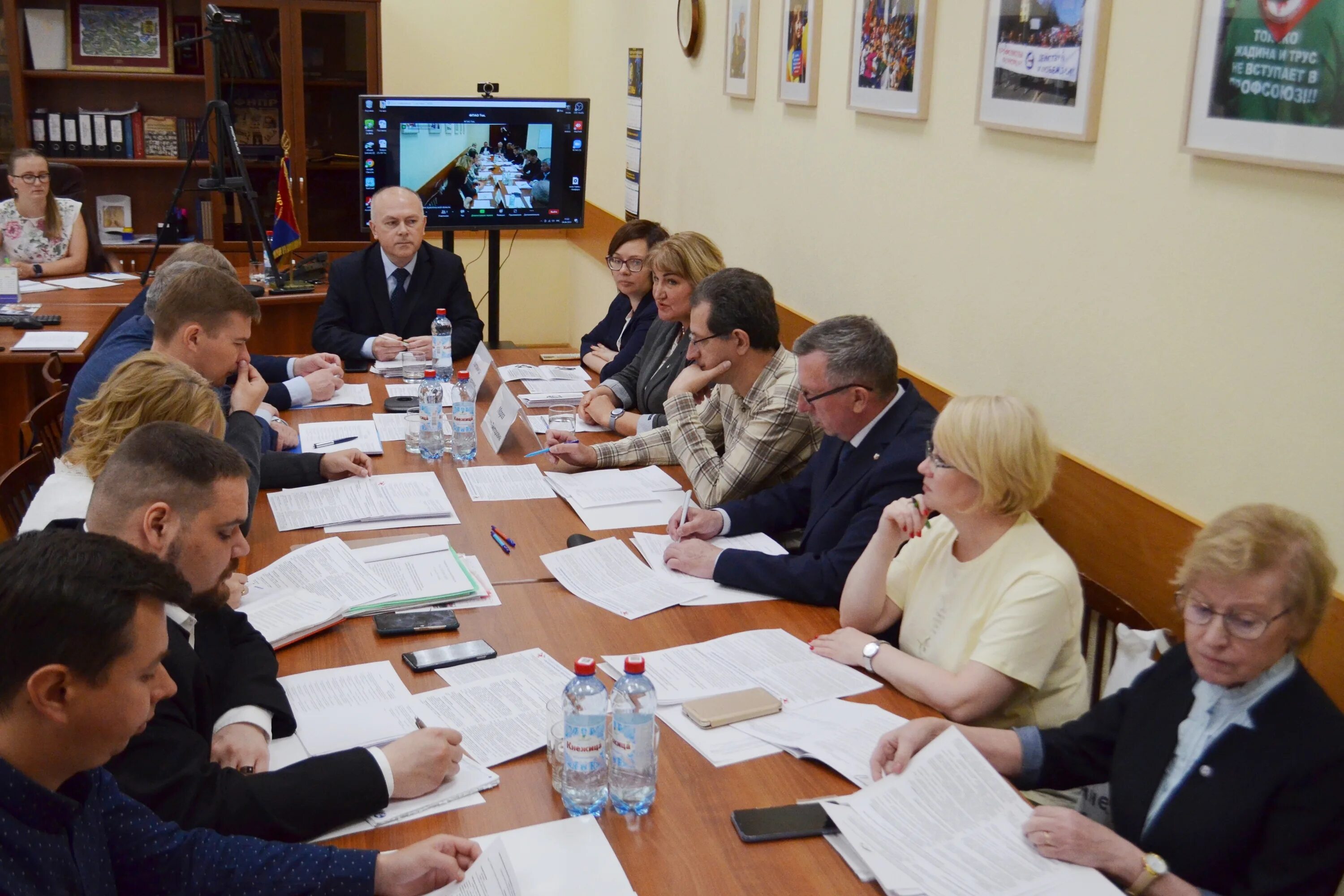 образованное общество. федерация профсоюзов архангельской области председатель. профсоюзы архангельской области официальный сайт. архангельские профсоюзы. архангельские профсоюзы.