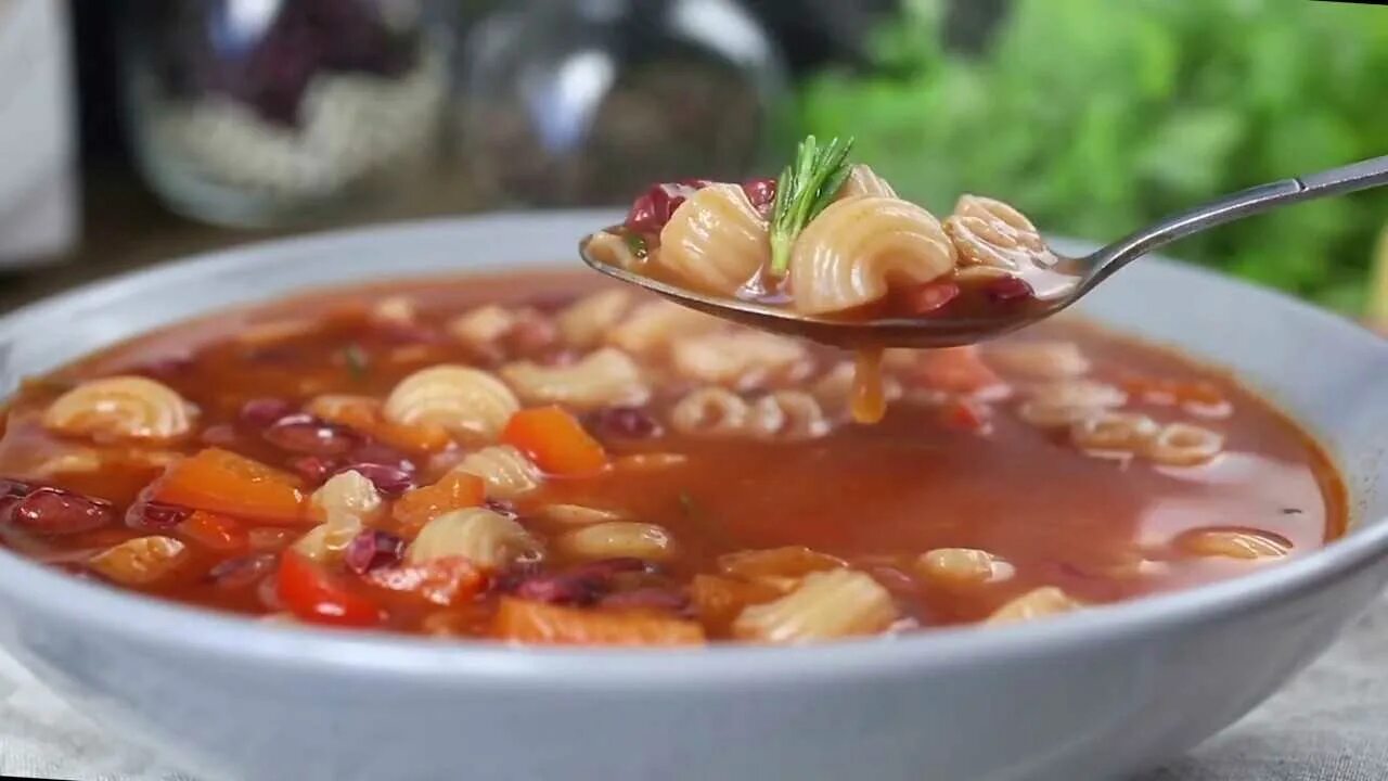 Классический рецепт супа с фасолью