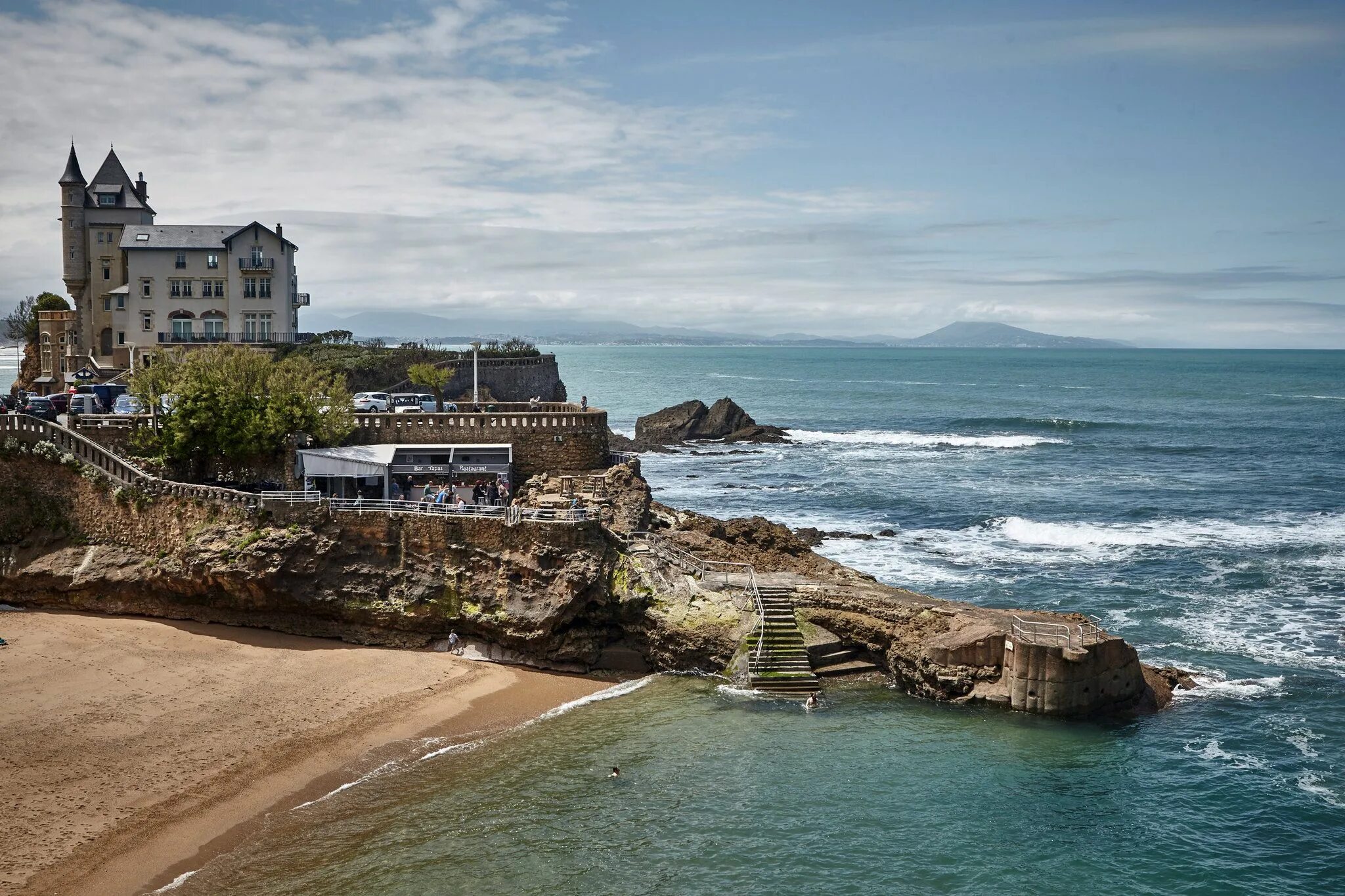 Coast country. Биарриц (Аквитания). Курорт Биарриц Франция. Биарриц замок. Атлантический океан Биарриц.