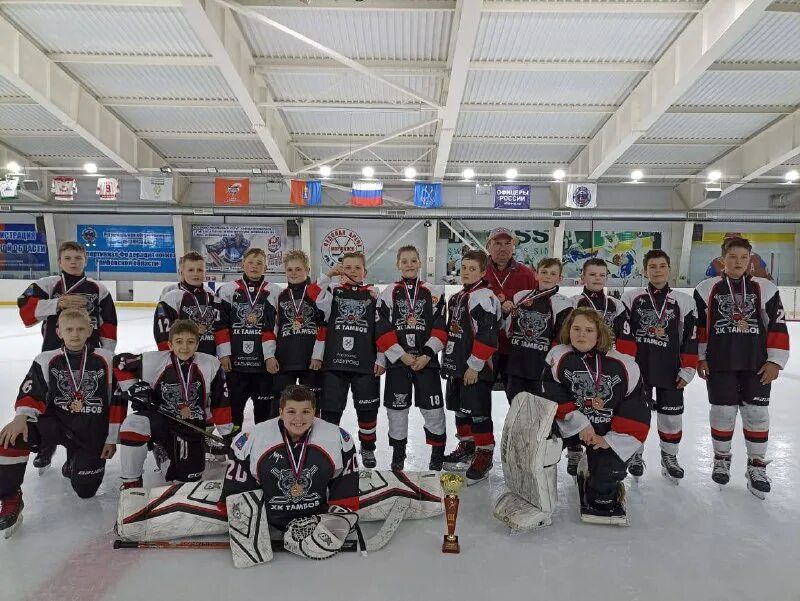 тамбов хоккейный. тамбов хоккейный. тамбов хоккей вхл. корчагин хоккеист тамбов. тамбов (хоккейный клуб).