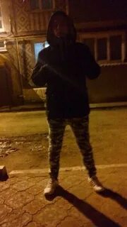 Парень не видна лица