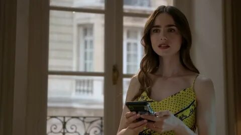 Watch emily in paris