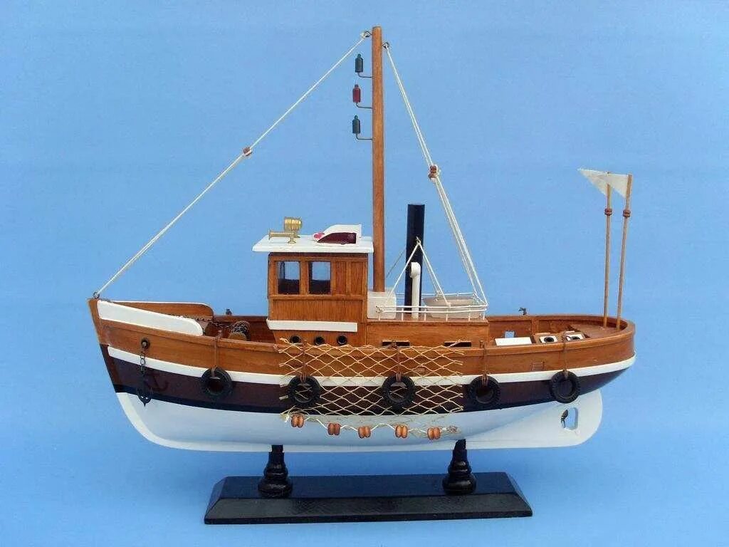 Модель корабля Рыбацкое судно 129018. Модель рыболовецкого катера из дерева. Модель рыбацкой лодки. Деревянный пароход. Брик рыболовный