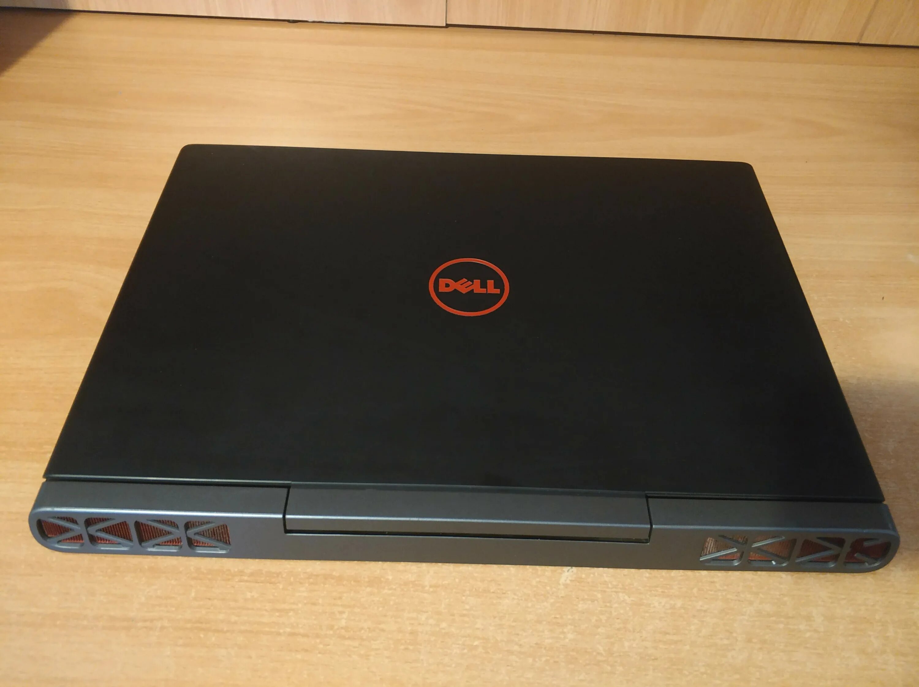 Dell Inspiron 15 7567. Ноутбук dell Inspiron 7567. Dell Inspiron 15 7567 i7. Dell 7567 7700hq.