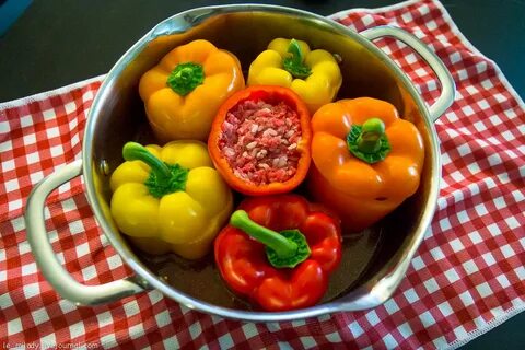 Как приготовить болгарский перец с овощами