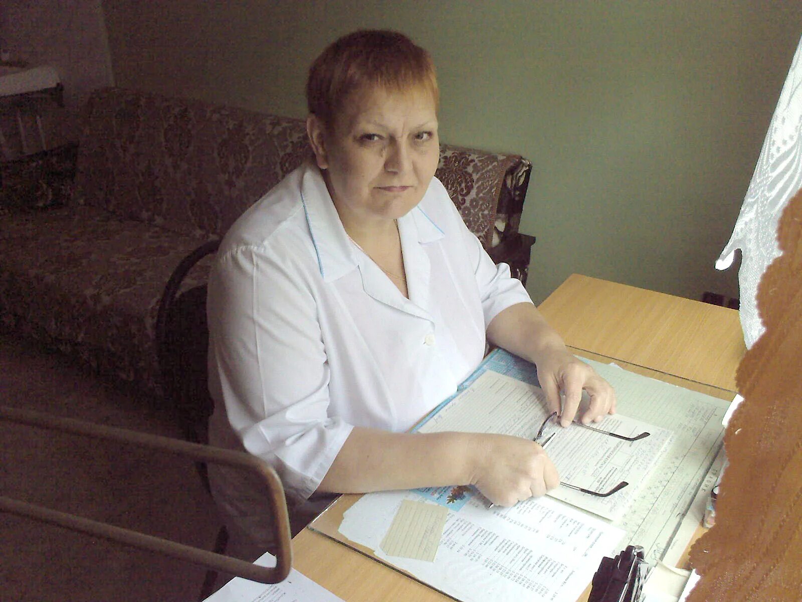 Идеи для празднования медицинской сестры. Врачи унечской црб. Поликлиника унеча. Куликова елена викторовна брянск департамент здравоохранения. Старшая медсестра.