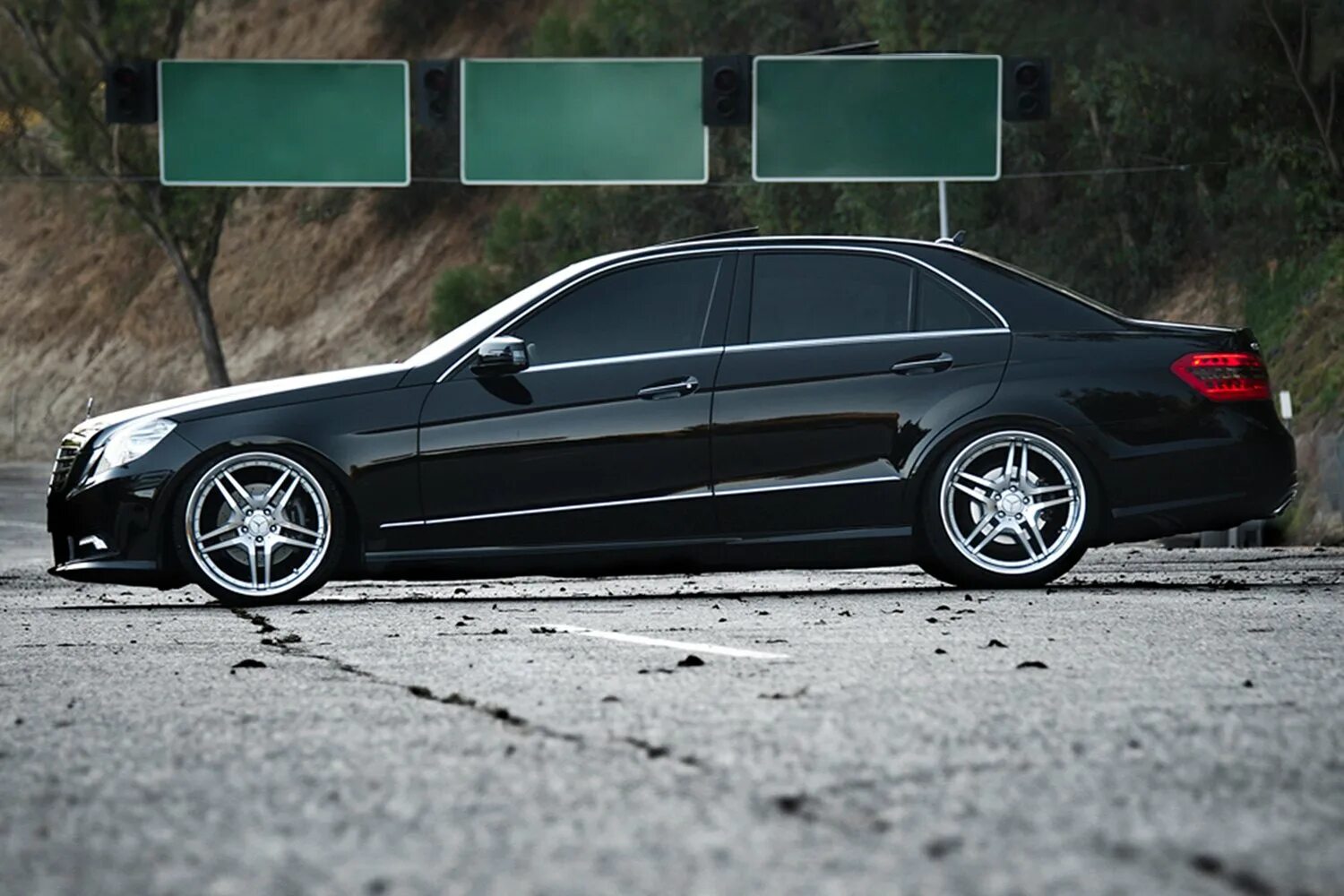 Диски e class. Мерседес w212 r19. mercedes e w212 r19. w212 r19. диски мерседес e212.