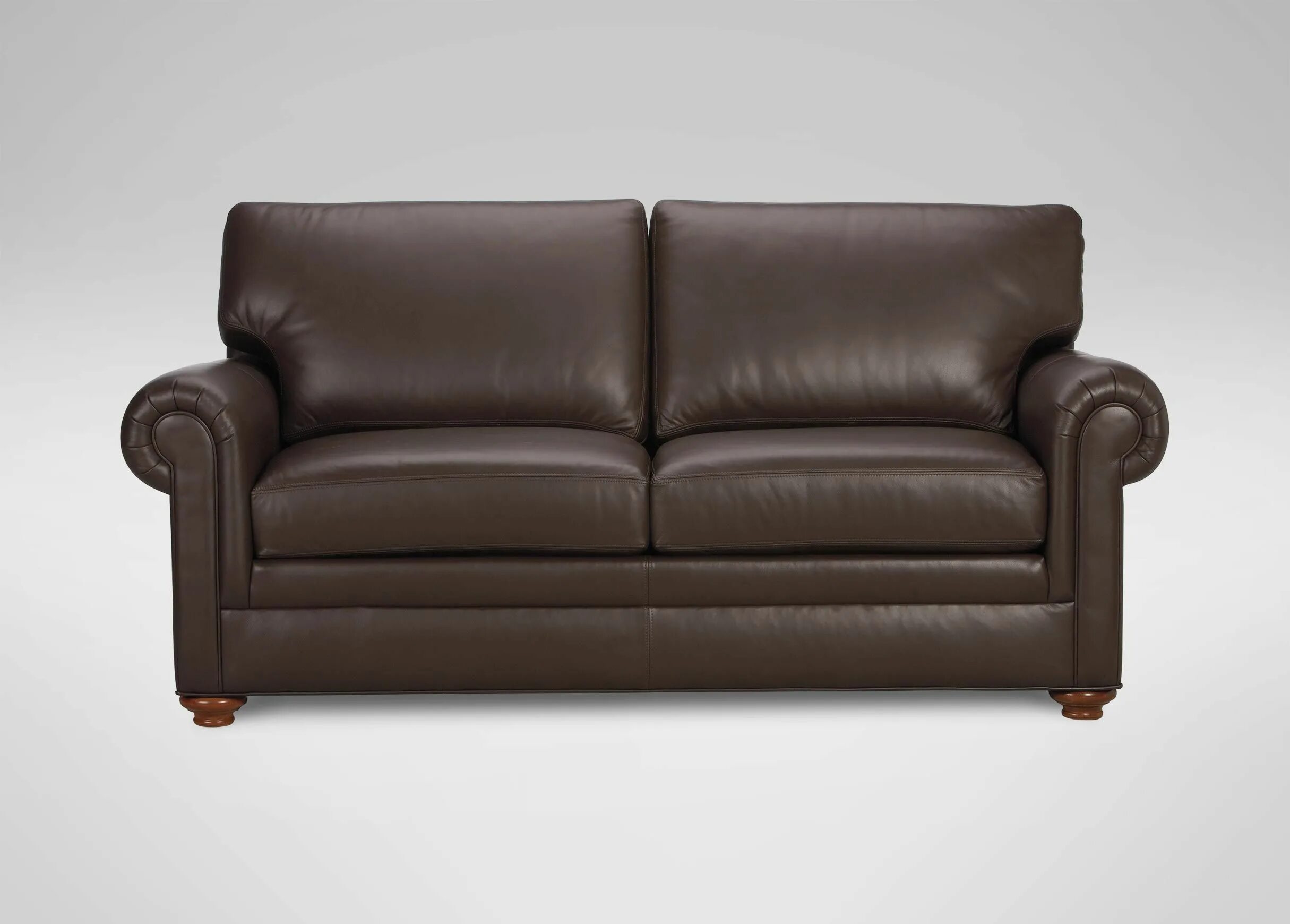 Спинка кожаного дивана. Маленький кожаный диван. Кожаная мягкая мебель. Диван кожа коричневый. Маленький кожаный диванчик.