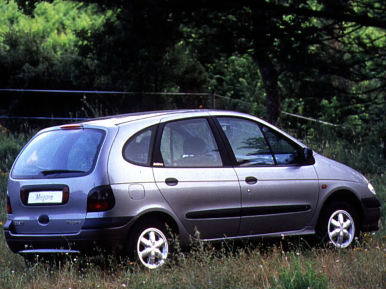 Renault scenic 1.6. Рено Сценик 1. Renault Megane Scenic 1. Renault Scenic 1995. Рено Megane Scenic 1998.