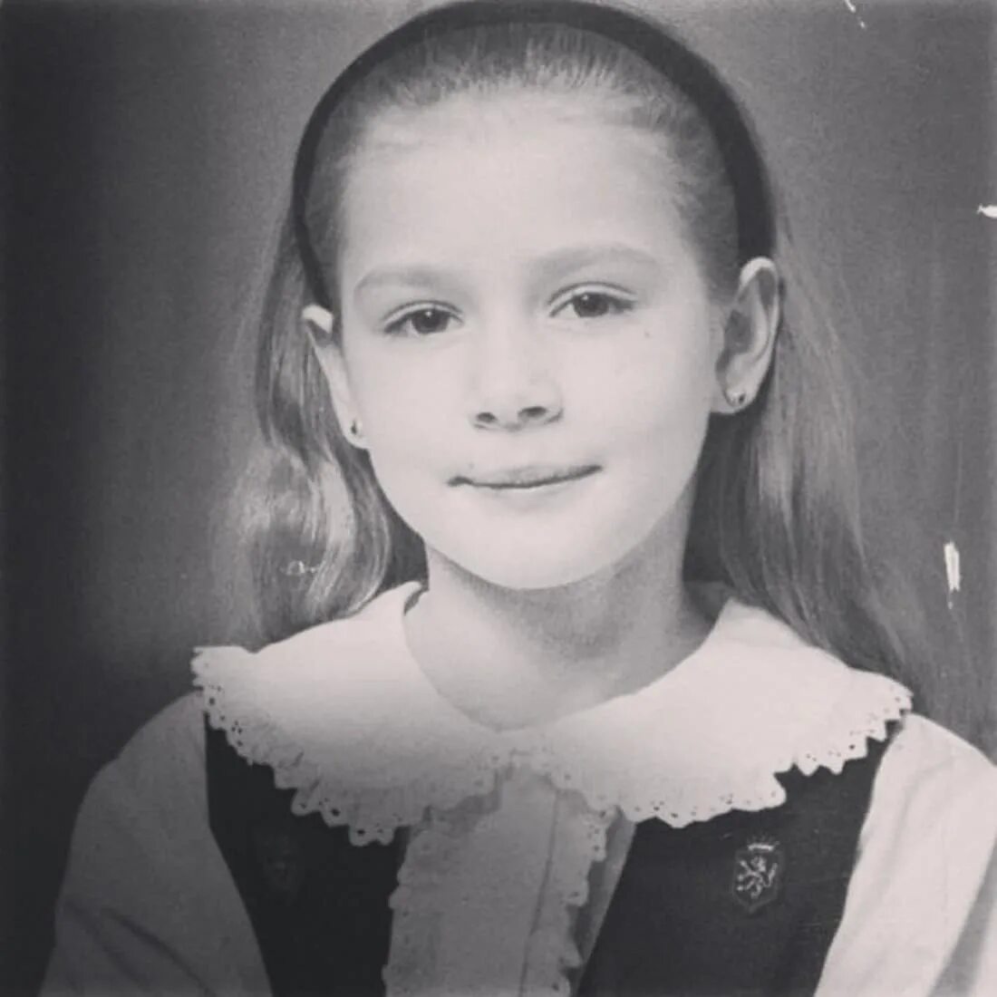 Какой девочкой была в детстве. Барбара палвин родители. Эмили ратаковски в детстве. Какой девочкой была в детстве. Лиза боярская в детстве и молодости.