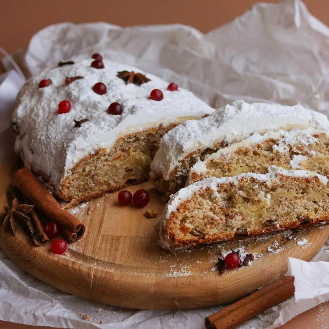 Рождественский кекс штоллен. Штоллен готовим дома. Штоллен готовим дома. Дрезденский рождественский штоллен. Рождественский кекс штоллен.