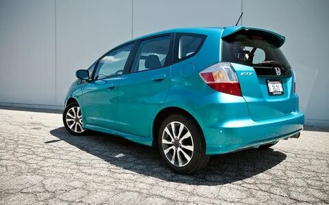 Покажи honda fit