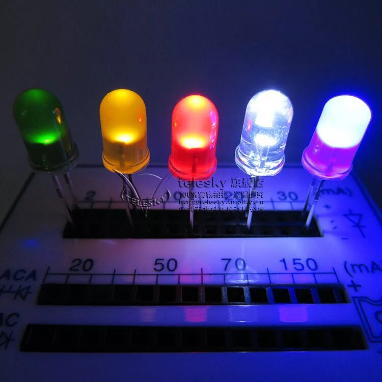 Светодиод 3мм, цв. Мигалка на кт315 и кт361. Как заставить светодиод. 5 вольт. Светодиод.