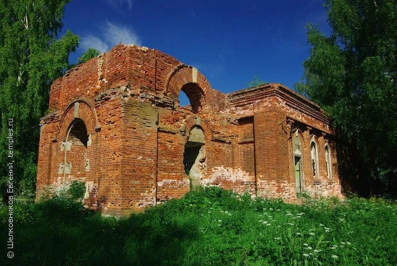 Заокская Церковь Архангела Михаила. Заокский храм Архистратига Михаила. Церковь в Ченцово Тульской области. Церковь в Заокском Тульской области.