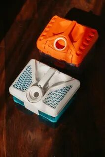 Thomas drybox amfibia family