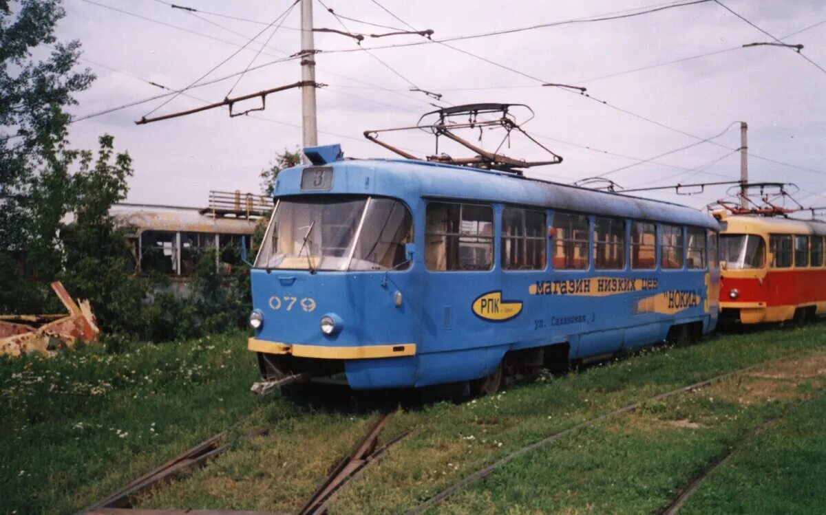 Где трамвай орел. Трамвай Tatra t3su. Трамвай Орел Татра. Трамвайное депо Орел. Трамвай Tatra t3 № 3353.