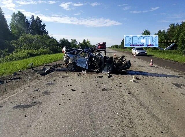 Происшествия алапаевска сегодня. Происшествия алапаевска сегодня. Дтп екатеринбург реж алапаевск. Е1 екатеринбург -алапаевск дтп. Авария в алапаевске автоавария.