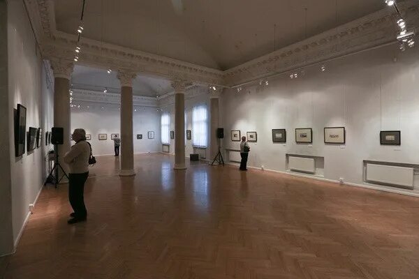 Вхнрц грабаря. Вцхт лого. Выставка грабаря в третьяковской галерее 2022. Грабарь экспозиционный зал. Э грабаря.