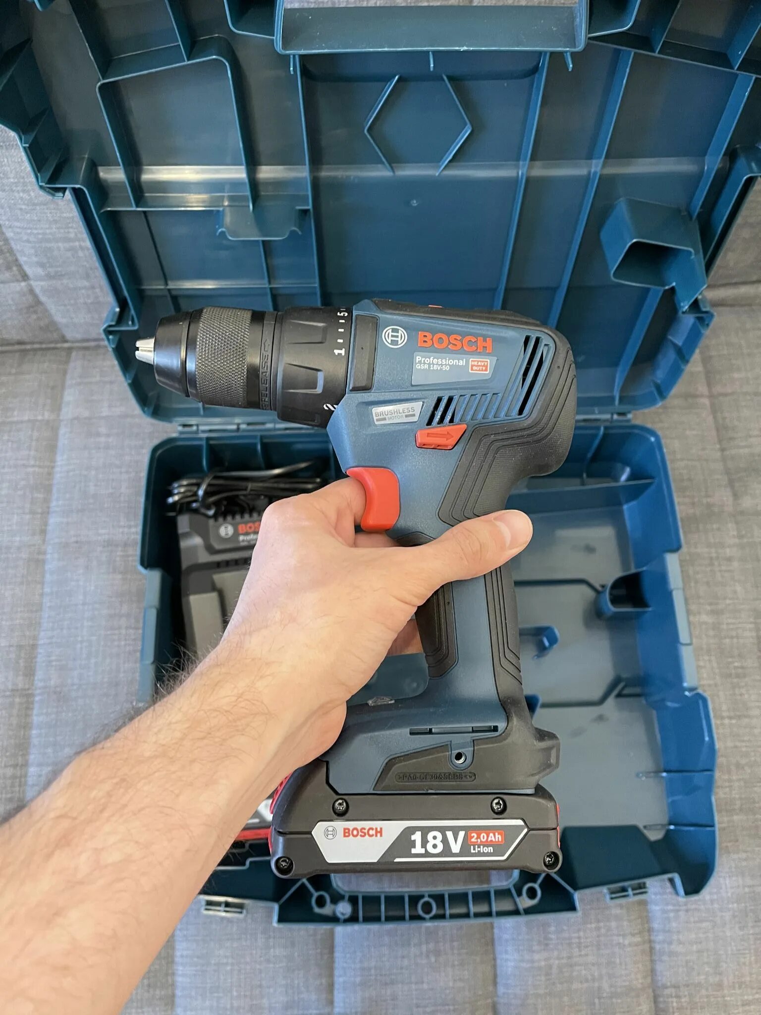 Аккумуляторный шуруповерт bosch gsr 18v 50 06019h5020. Шуруповерт bosch gsr 18v-50. шуруповёрт bosch gsr 18v. bosch gsr 18v-50 06019h5020. шуруповерт bosch gsr 18v.