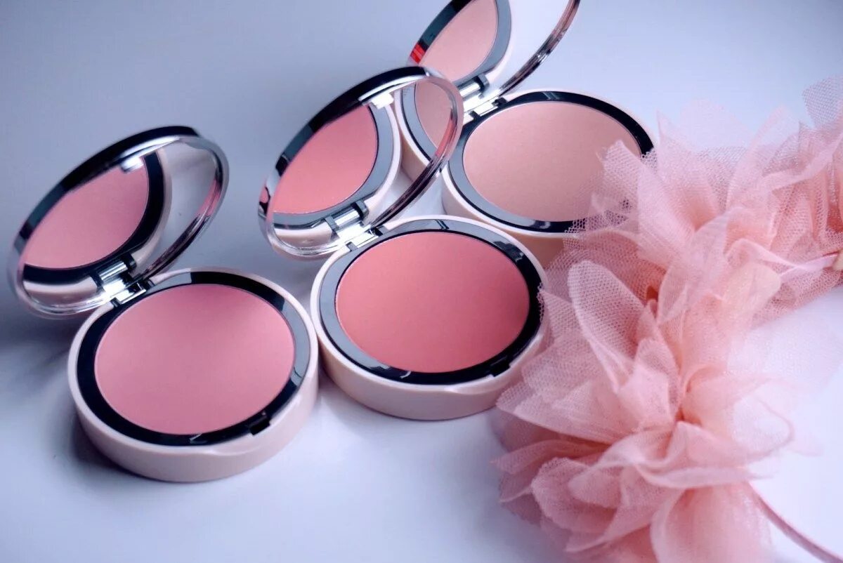 Румяна красива стройна как осина. Pupa milano румяна. pupa milano пудра 03. pupa косметика make up kit. румяна пупа макси блаш like a doll.
