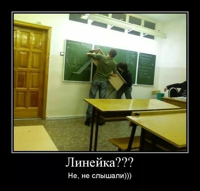 Парадная форма офицеров вкс 2021. Парадная форма военнослужащих российской армии 2022г. Завтра прийти в парадной форме. Выпускницы в военной форме. Форма курсантов фсб.