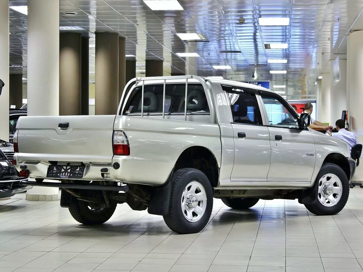 Mitsubishi l200 III. Mitsubishi l200 3 поколение. Mitsubishi l200 III Рестайлинг. Митсубиси л200 3 поколение