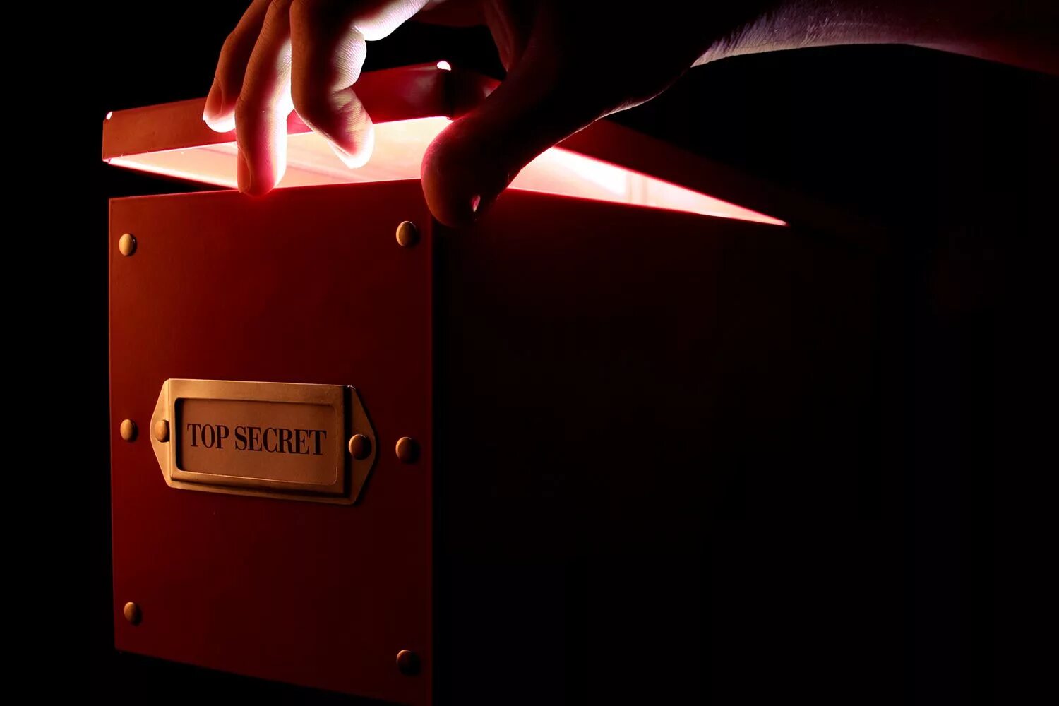 Подарок гиф на прозрачном фоне. Скачай открытие ящика. Скачай открытие ящика. Ящик манн ко. Коробка для подарка.