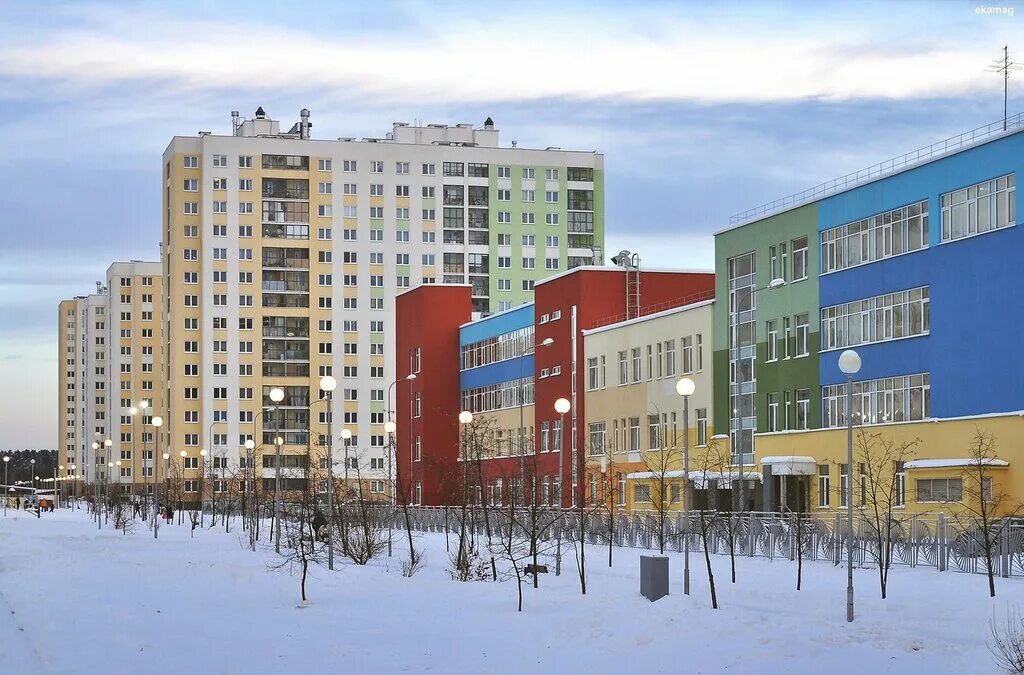 Сайт школы 19 екатеринбург академический. Школа 16 екатеринбург академический. Школа 19 екатеринбург академический внутри. Школа 19 екб академ. Школа 19 екатеринбург академический.